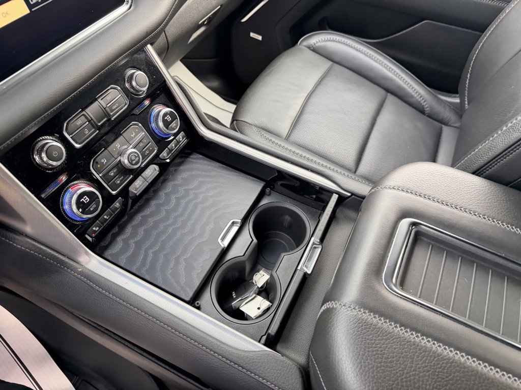 Used 2023 GMC Yukon Denali image 21