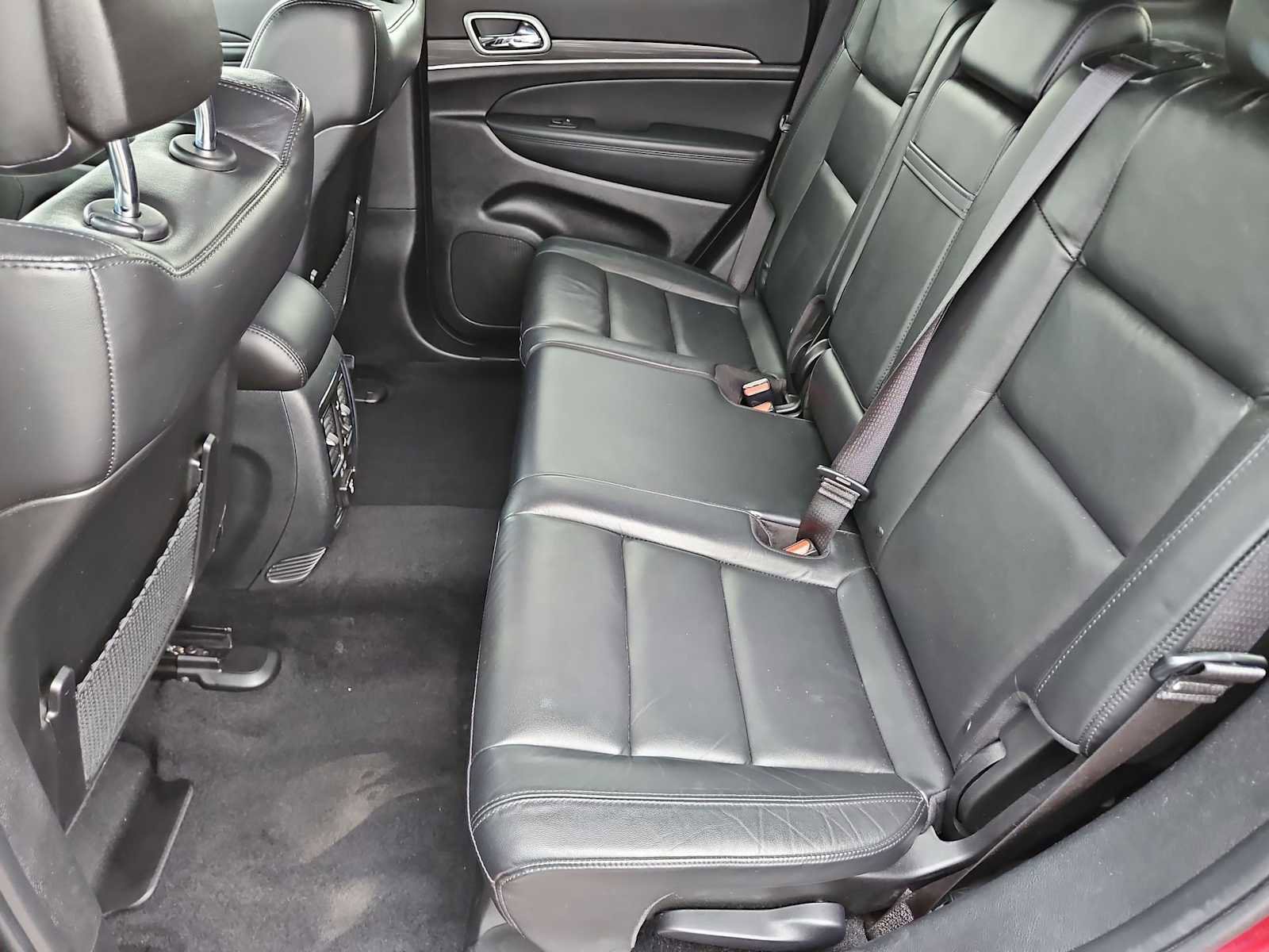 Used 2022 Jeep Grand Cherokee Limited image 37