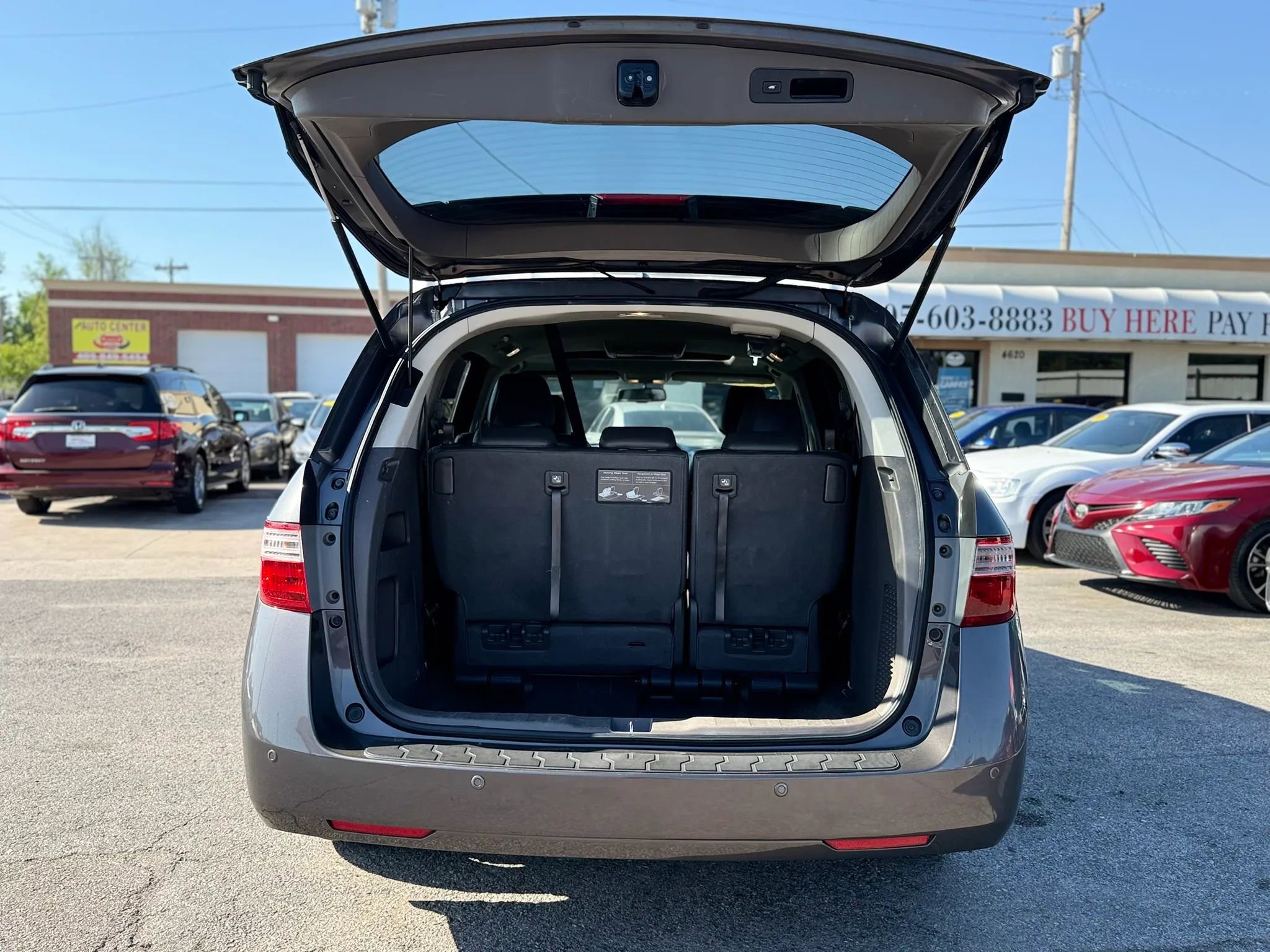 Used 2013 Honda Odyssey Touring Elite image 6