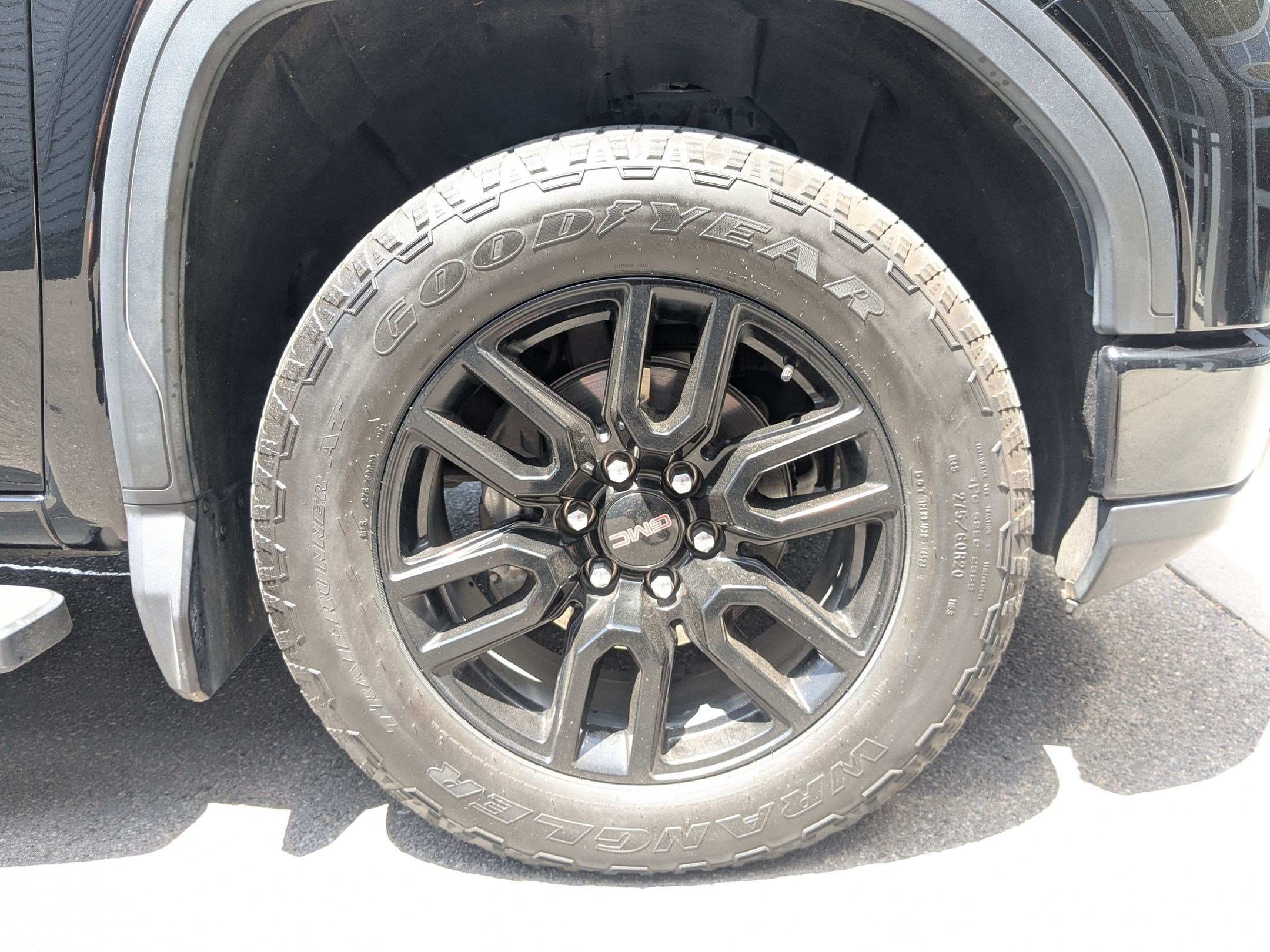 Used 2024 GMC Sierra 1500 Elevation w/ Preferred Package AWD/4WD image 38