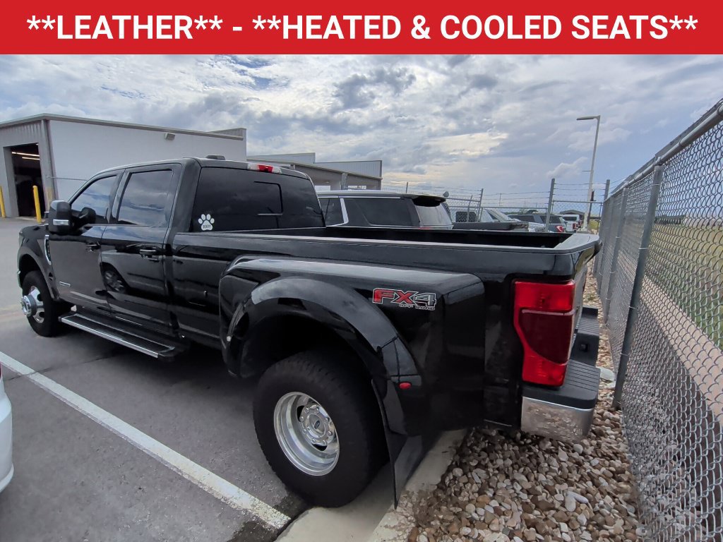 Used 2022 Ford F350 Lariat w/ Lariat Ultimate Package AWD/4WD image 5