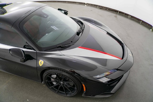 Used 2022 Ferrari SF90 Spider AWD/4WD image 32
