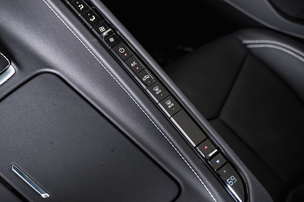 Used 2025 Chevrolet Corvette Z06 image 29