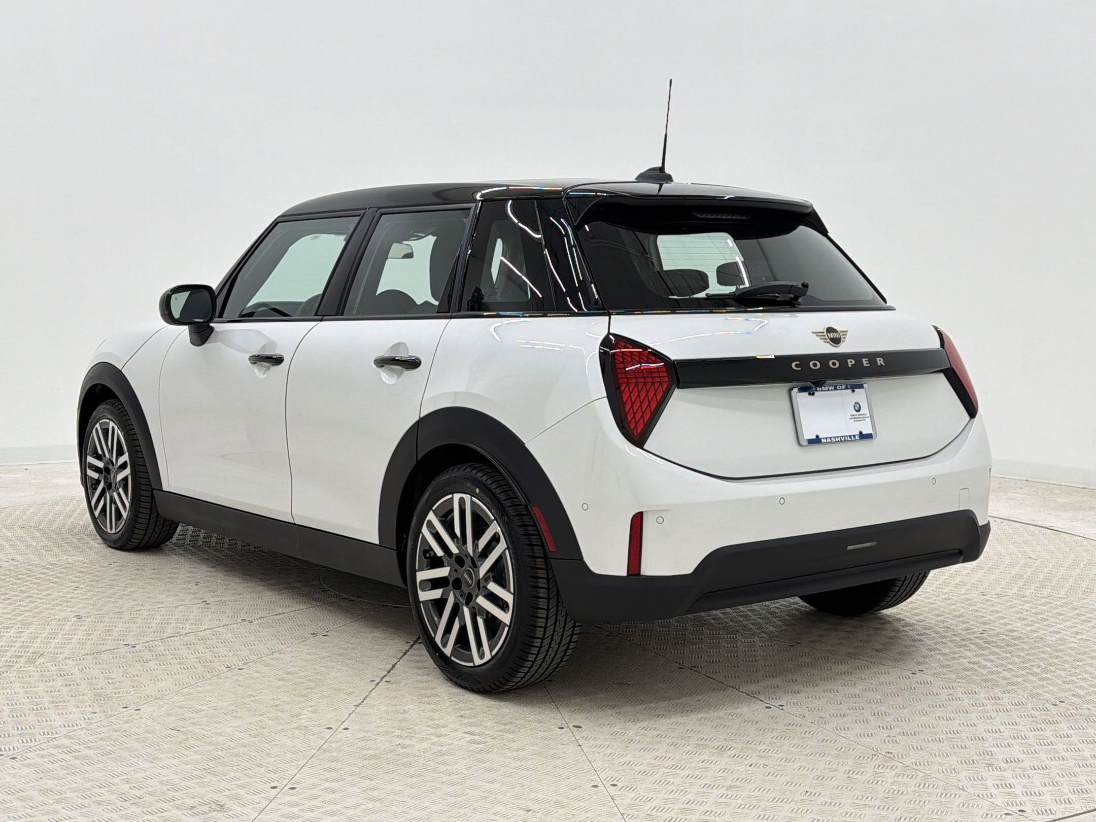 New 2026 MINI Cooper 4-Door Hardtop image 3