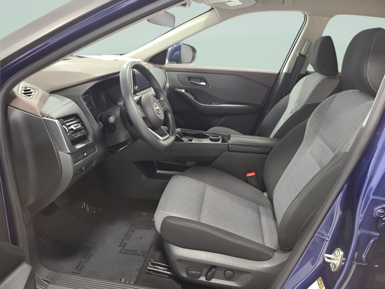 Used 2023 Nissan Rogue SV AWD/4WD image 16