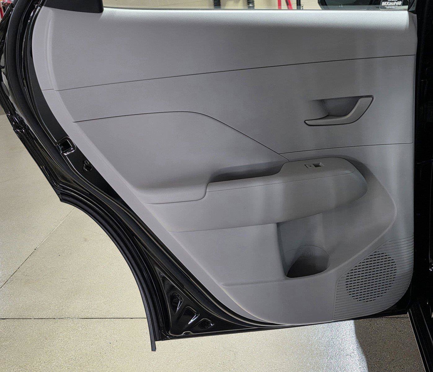 Used 2026 Hyundai Kona SE FWD image 13