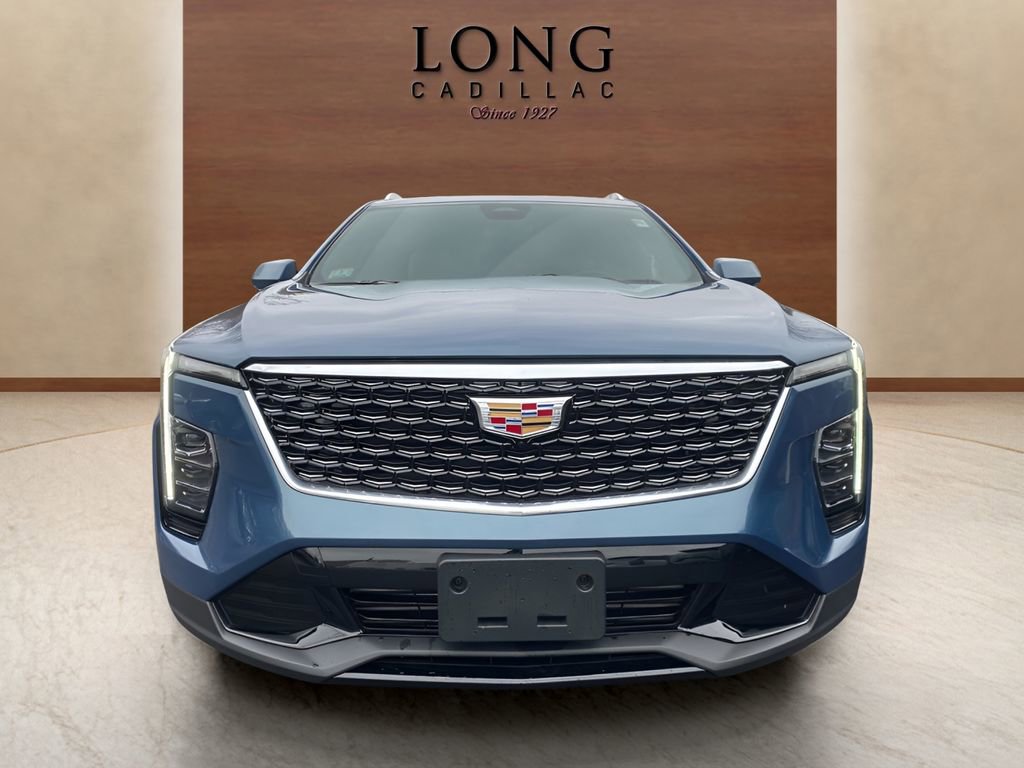 Used 2024 Cadillac XT4 Premium Luxury w/ Active Safety Package image 8