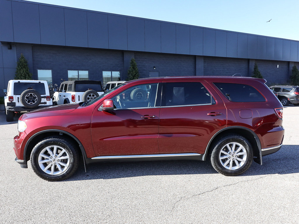 Used 2019 Dodge Durango SXT w/ 3rd Row Seating Group image 2