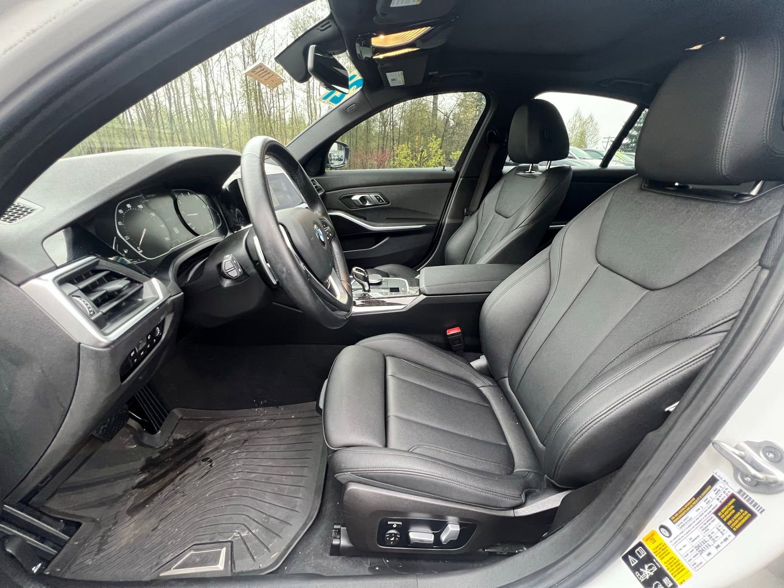 Used 2021 BMW 330i xDrive Sedan w/ Convenience Package image 10