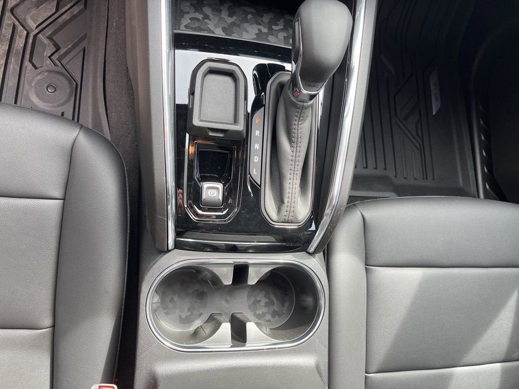 New 2026 GMC Canyon Elevation w/ Convenience Package image 16