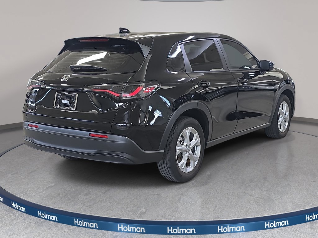 Used 2025 Honda HR-V LX image 7