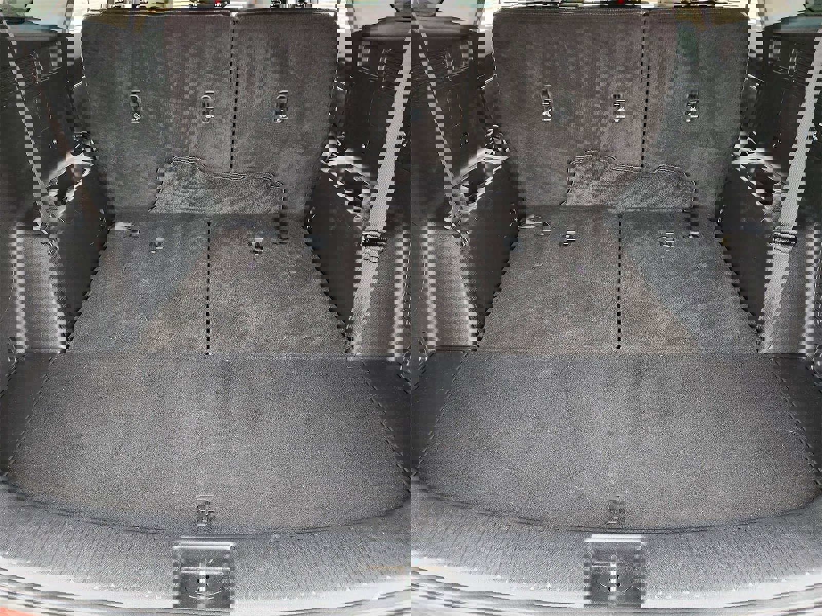 Used 2025 Kia Sorento S w/ Panoramic Sunroof Package image 43