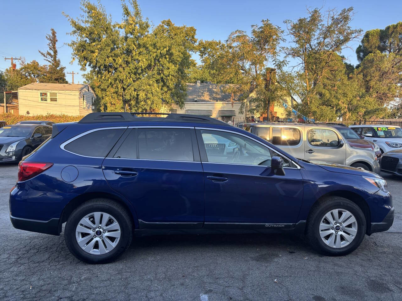 Used 2015 Subaru Outback 2.5i Premium image 3