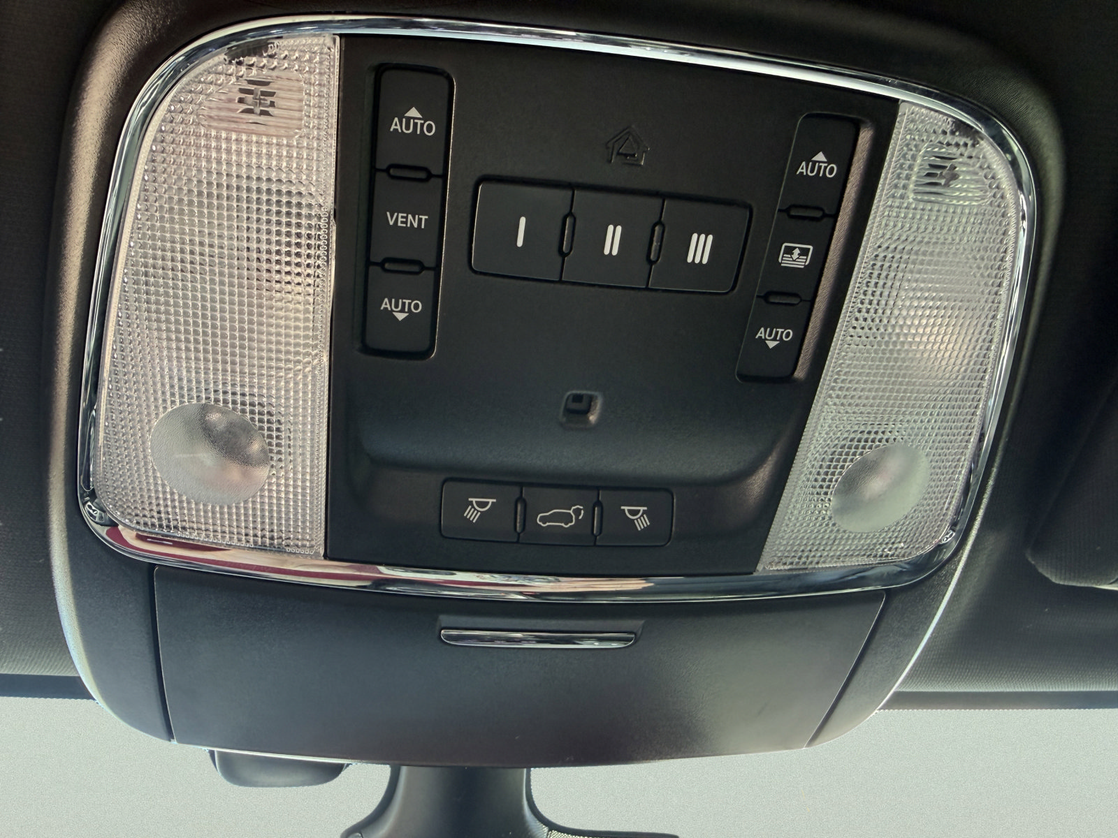 Used 2020 Jeep Grand Cherokee High Altitude AWD/4WD image 33