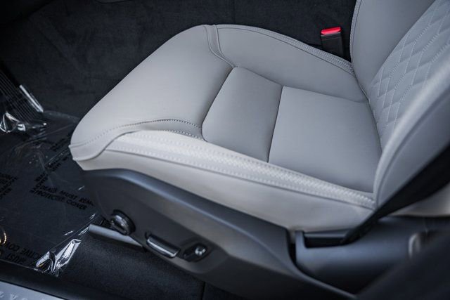 New 2026 Volvo XC60 T8 Plus w/ Protection Package Premier image 34