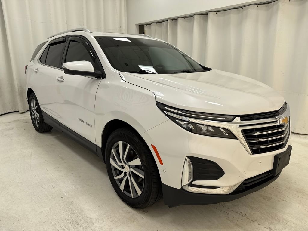 Used 2022 Chevrolet Equinox Premier image 3