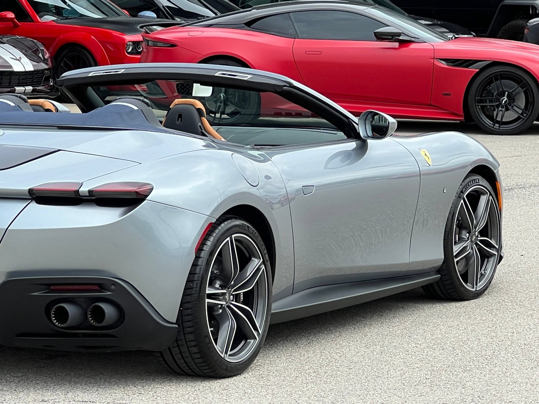 Used 2024 Ferrari Roma Spider RWD image 16