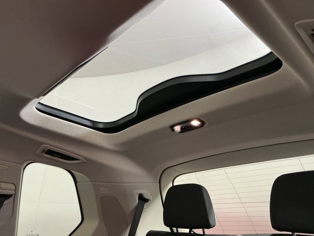 Certified 2023 BMW X7 xDrive40i w/ Premium Package image 31