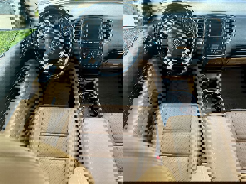 Used 2011 Dodge Durango Citadel w/ Trailer Tow Group IV image 11