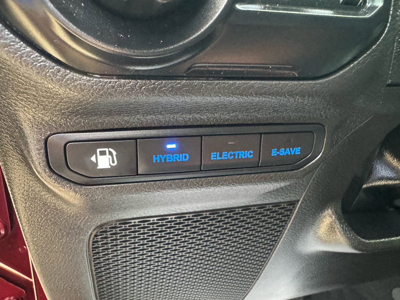 Used 2022 Jeep Wrangler Unlimited Sahara w/ Cold Weather Group image 21