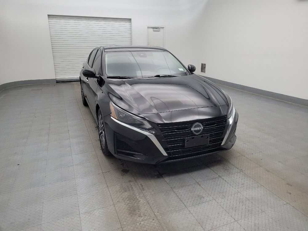 Used 2023 Nissan Altima 2.5 SV image 14