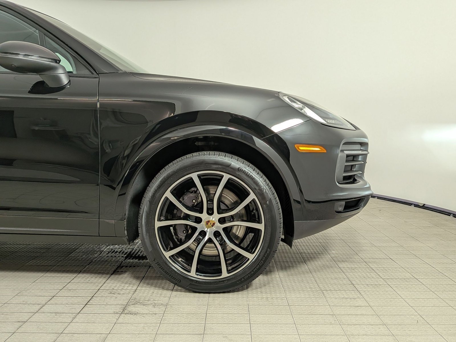Certified 2023 Porsche Cayenne Platinum Edition AWD/4WD image 11