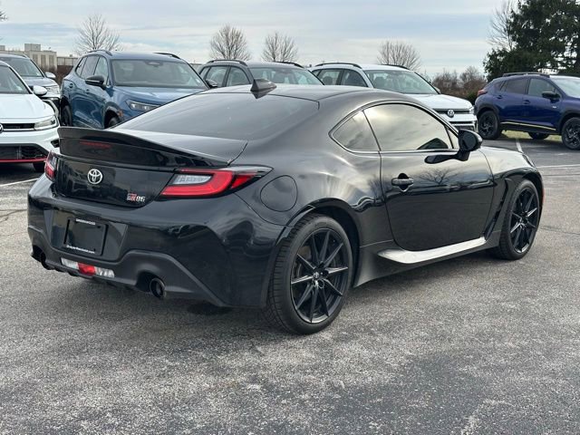 Used 2024 Toyota GR86 Premium image 18