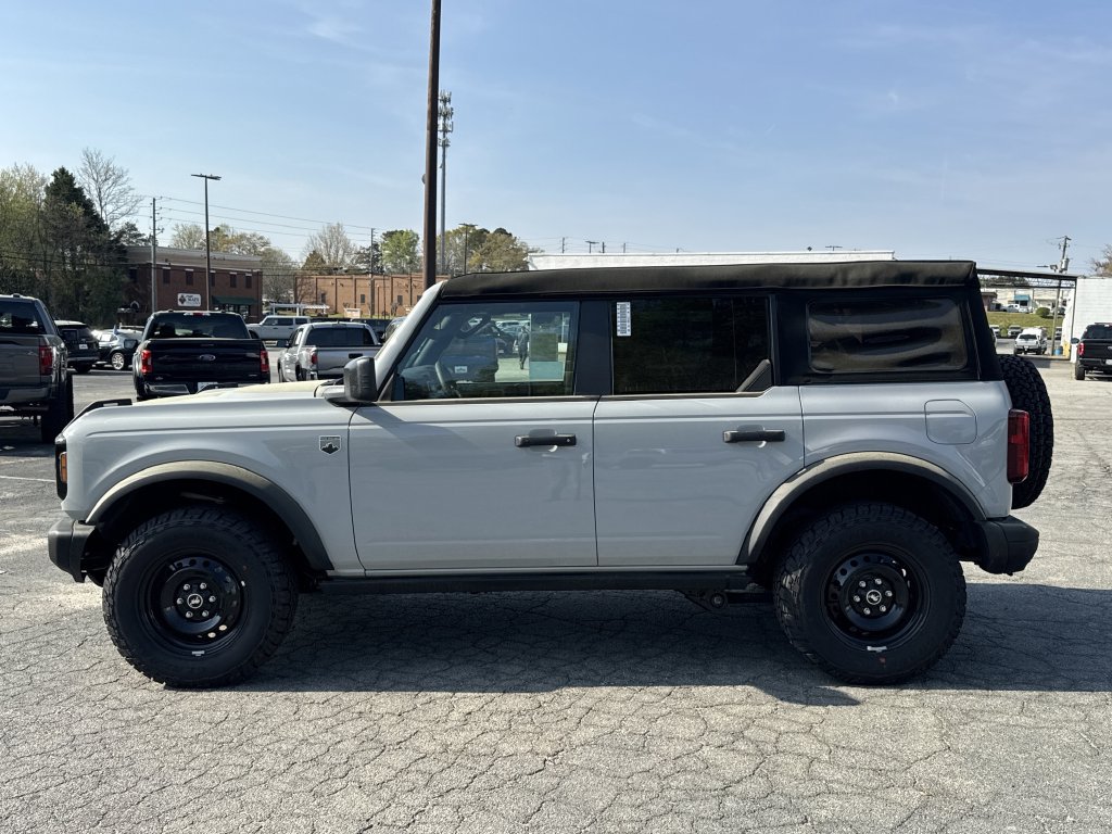 New 2026 Ford Bronco Big Bend w/ Black Diamond Package AWD/4WD image 4