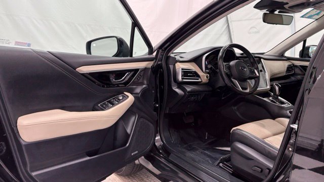 Used 2024 Subaru Outback Limited AWD/4WD image 31