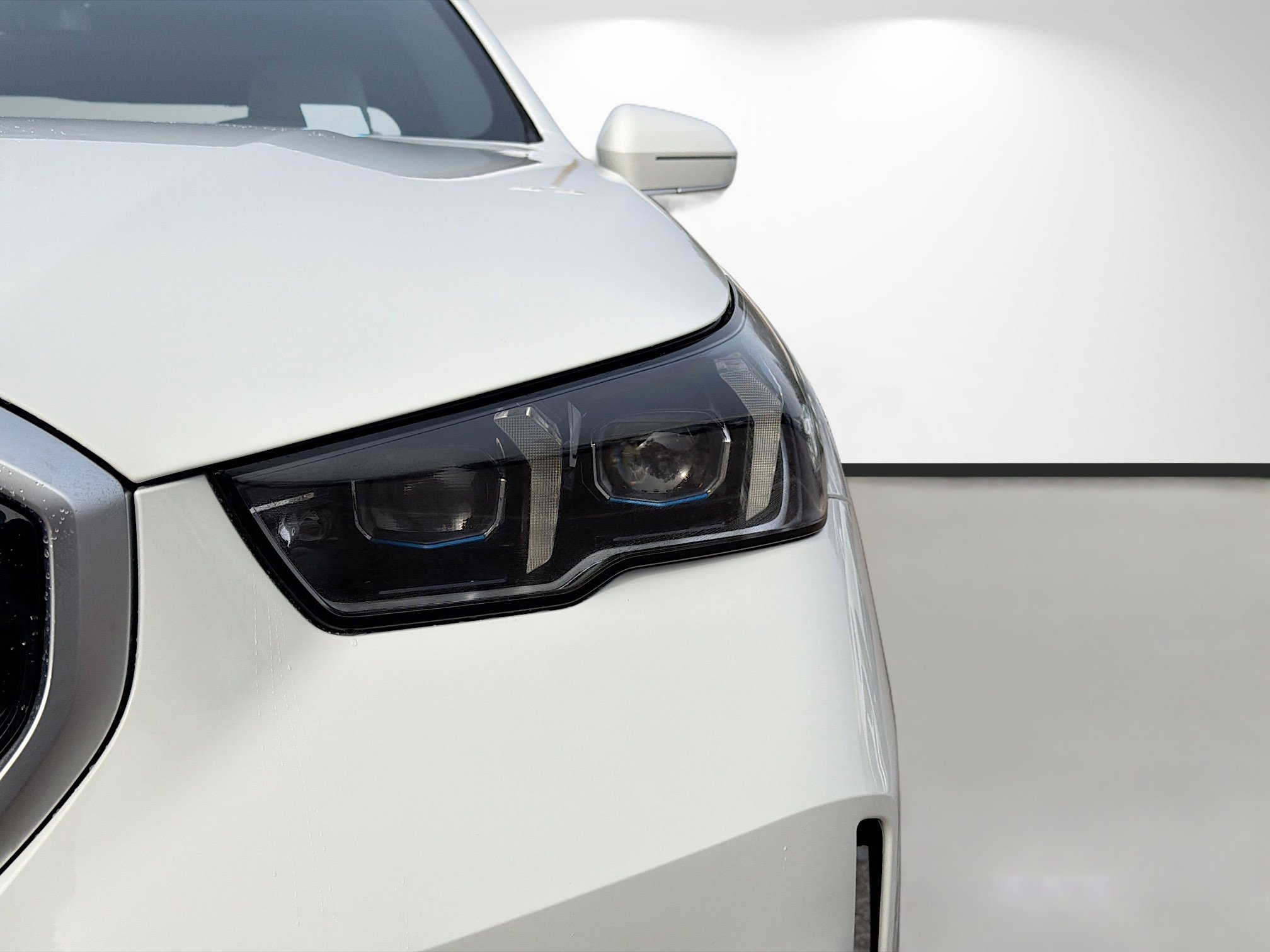 New 2026 BMW i5 eDrive40 image 9