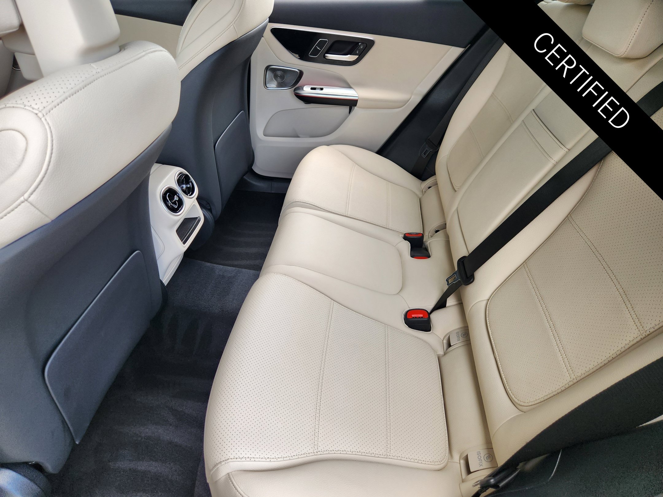 Certified 2026 Mercedes-Benz GLC 300 image 30