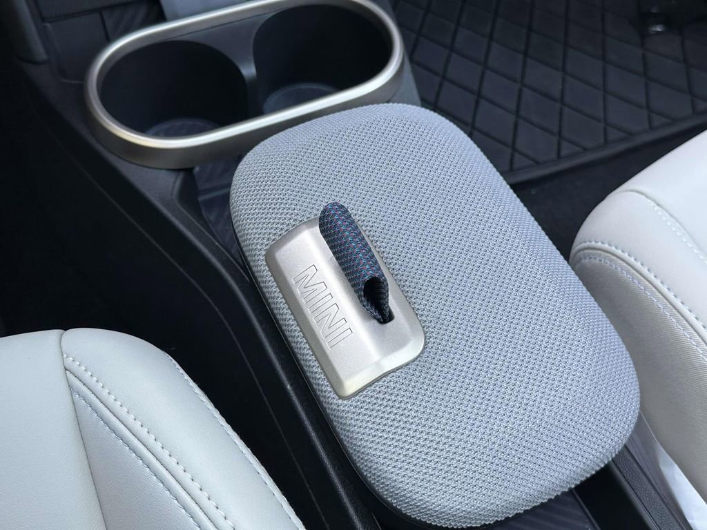 Used 2025 MINI Cooper S image 25