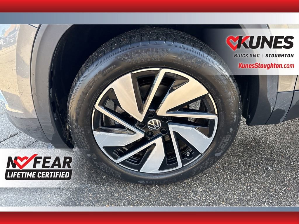 Used 2024 Volkswagen Atlas SE image 18