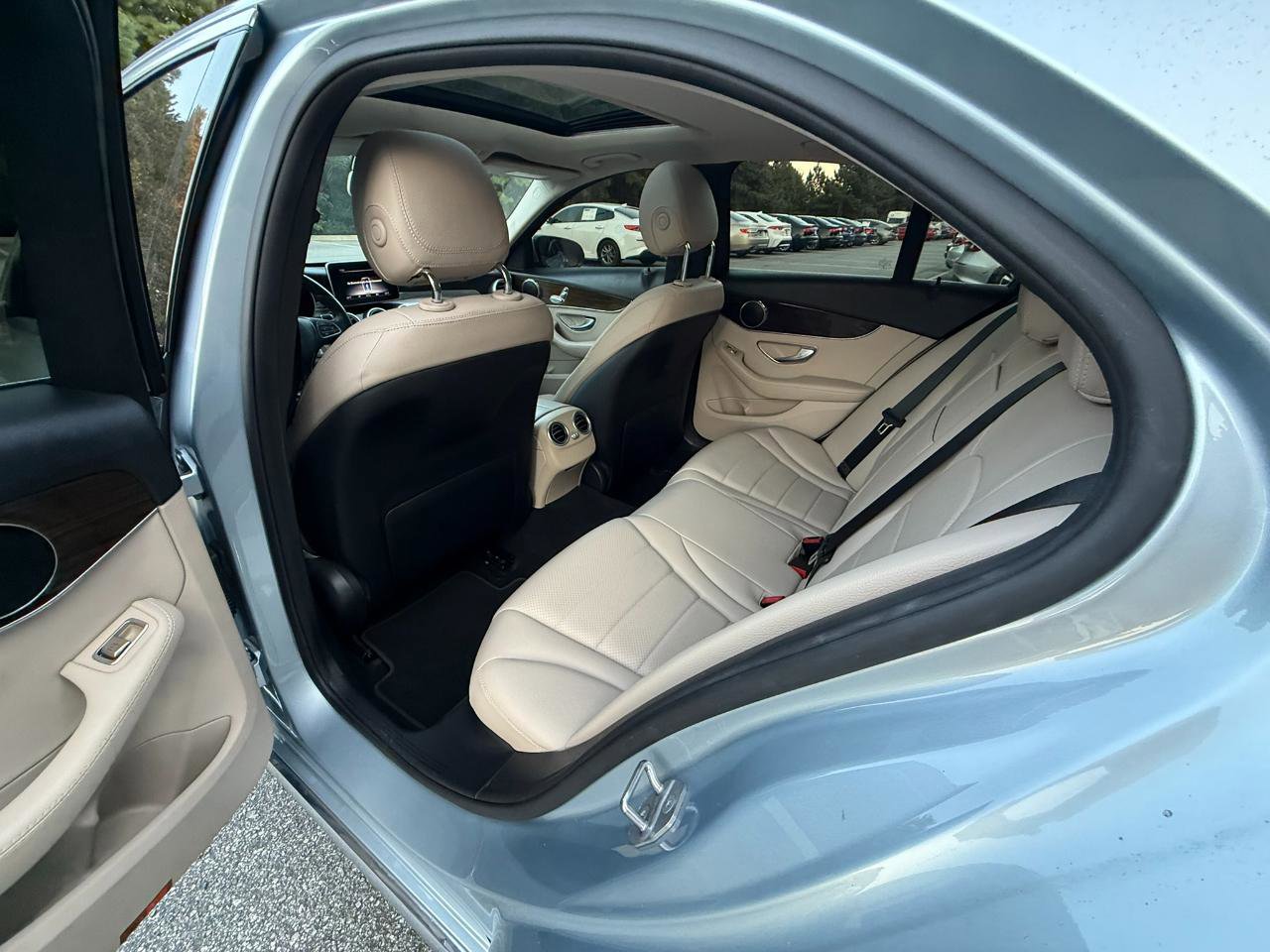 Used 2018 Mercedes-Benz C 300 Sedan image 10