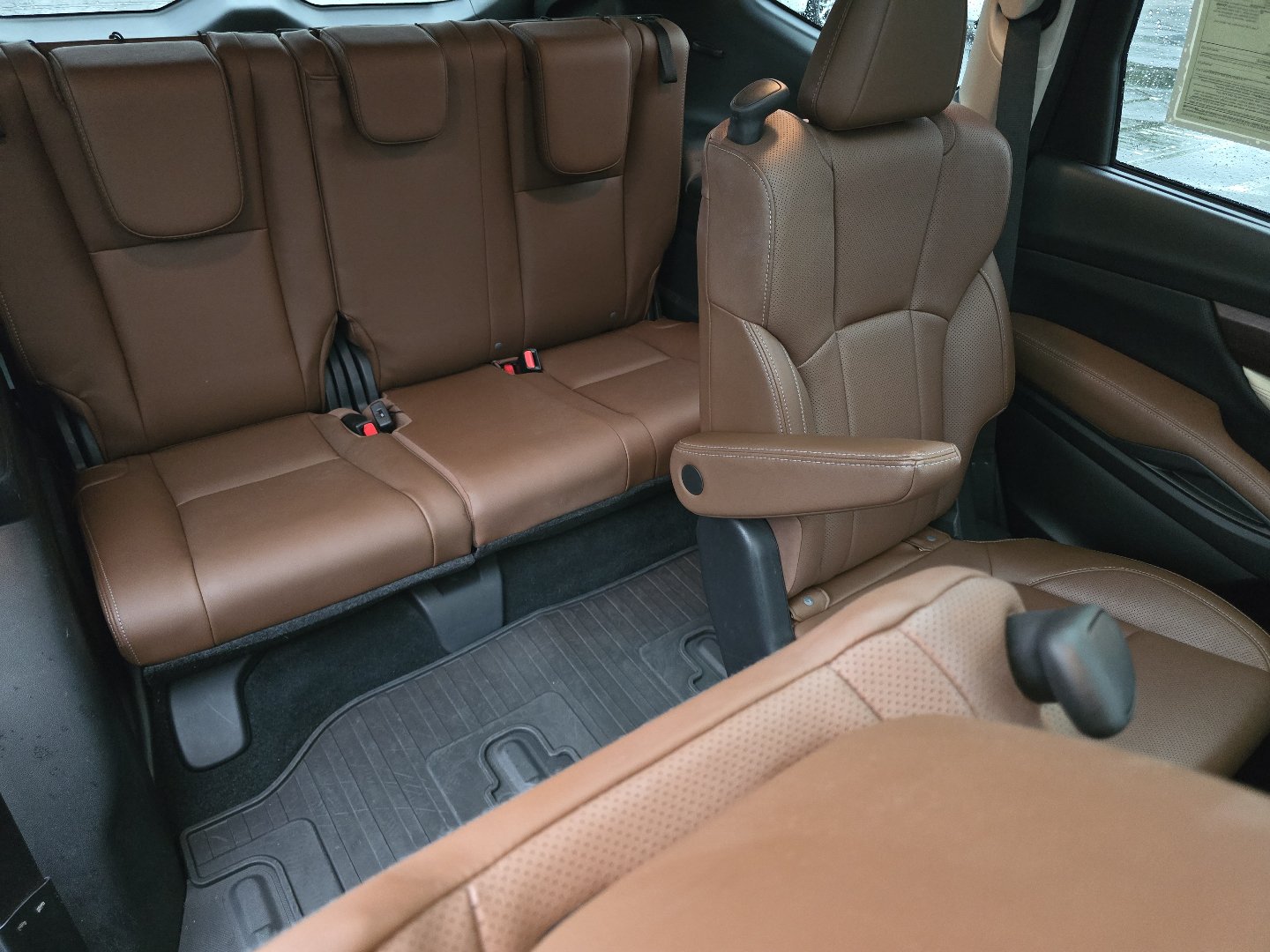 Used 2019 Subaru Ascent Touring w/ Popular Package #3 AWD/4WD image 37