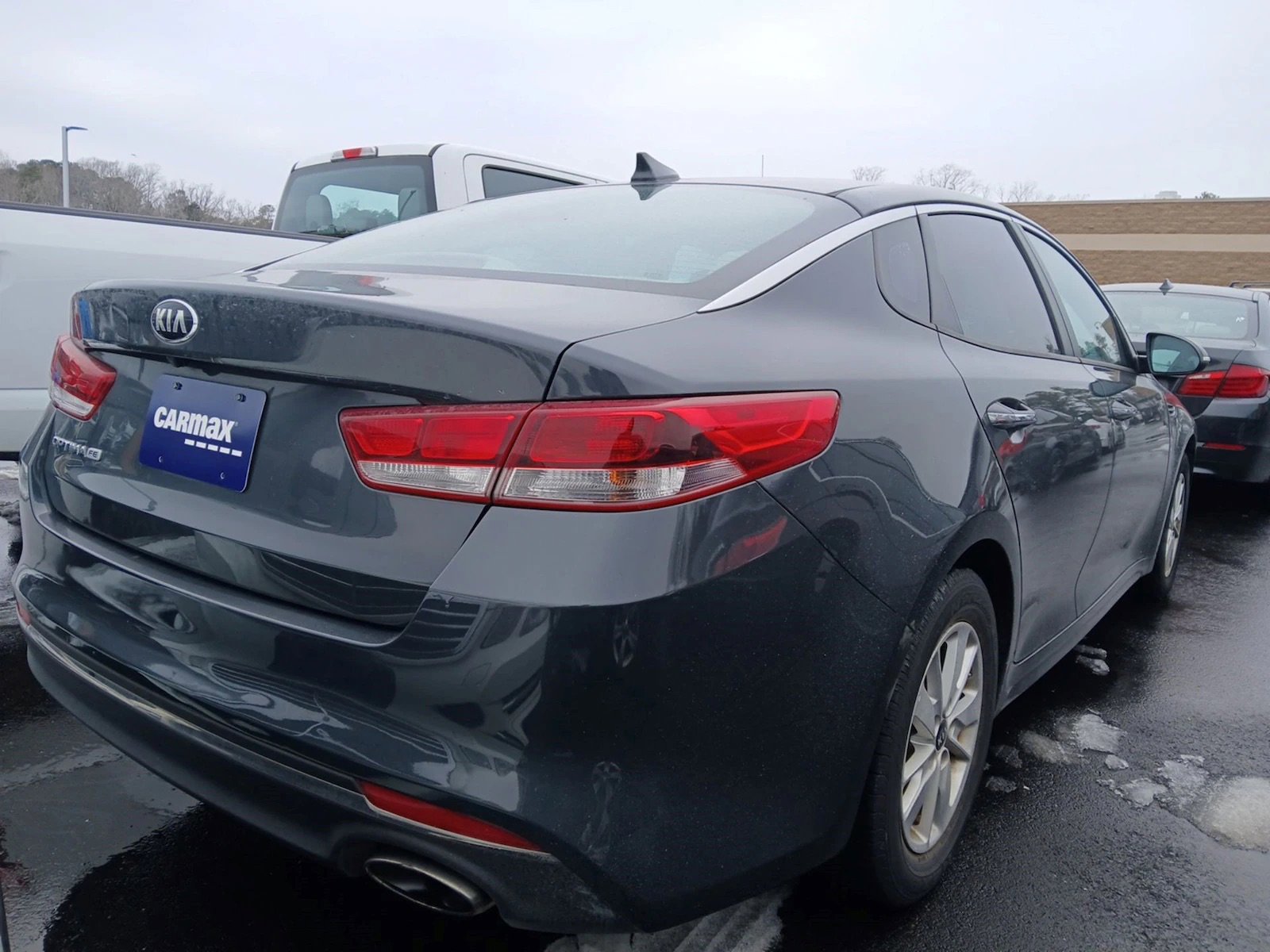 Used 2016 Kia Optima LX image 4