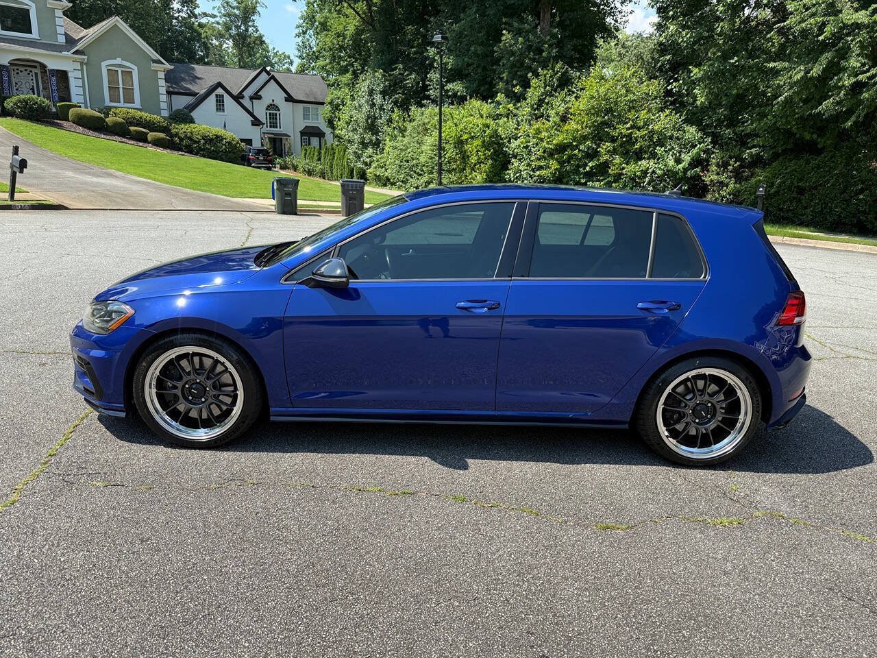Used 2019 Volkswagen Golf R 4-Door AWD/4WD image 6