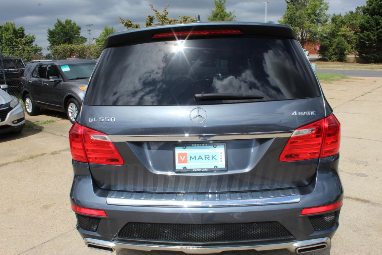 Used 2014 Mercedes-Benz GL 550 4MATIC image 7