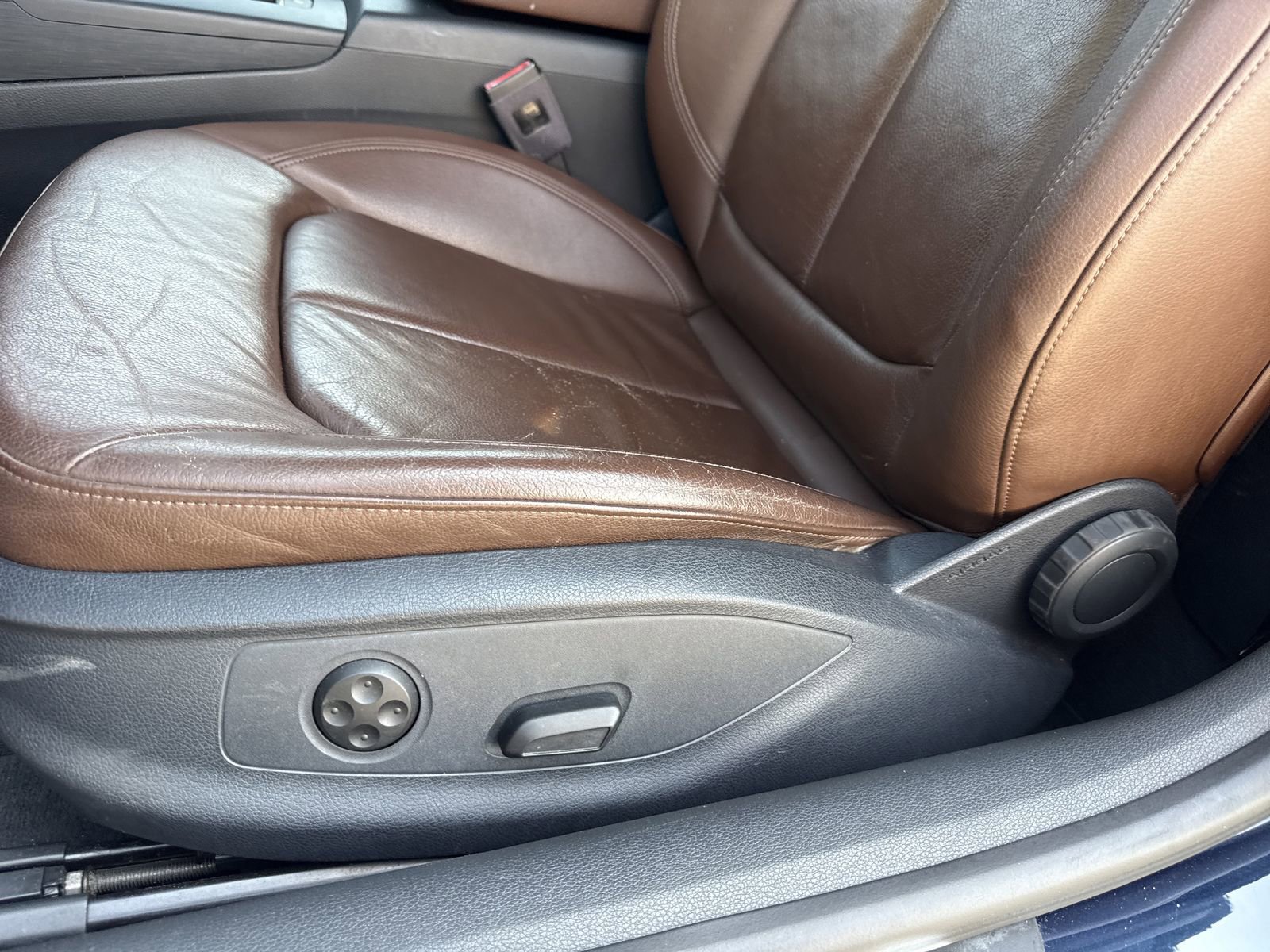 Used 2018 Audi A3 2.0T Premium w/ Convenience Package image 16