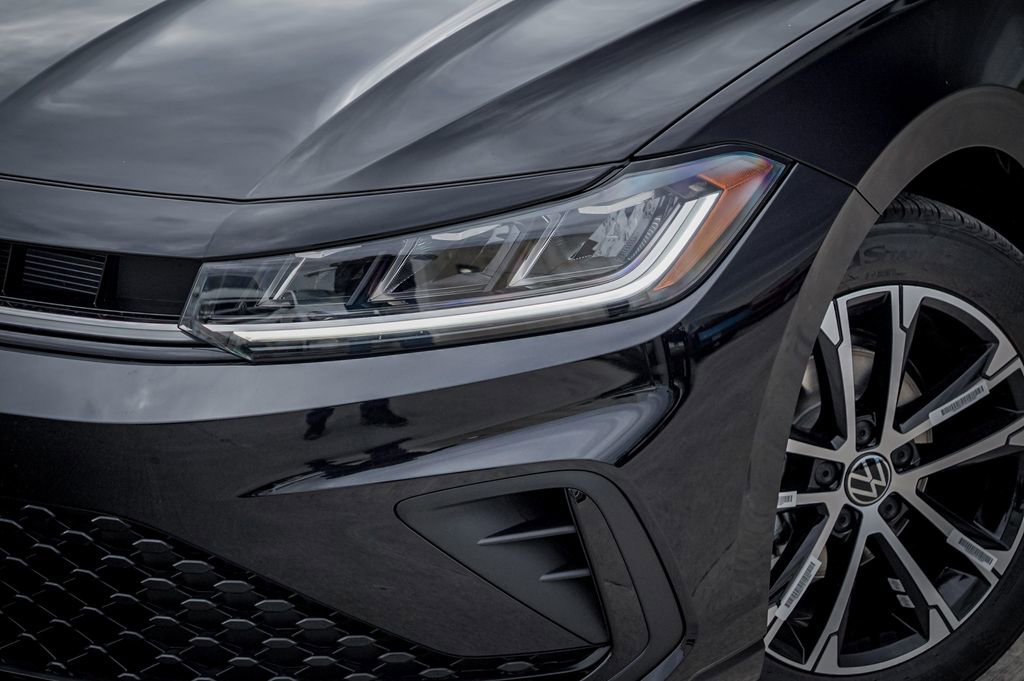 New 2026 Volkswagen Jetta Sport image 3