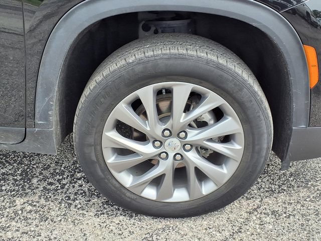 Used 2025 Buick Enclave Preferred AWD/4WD image 61