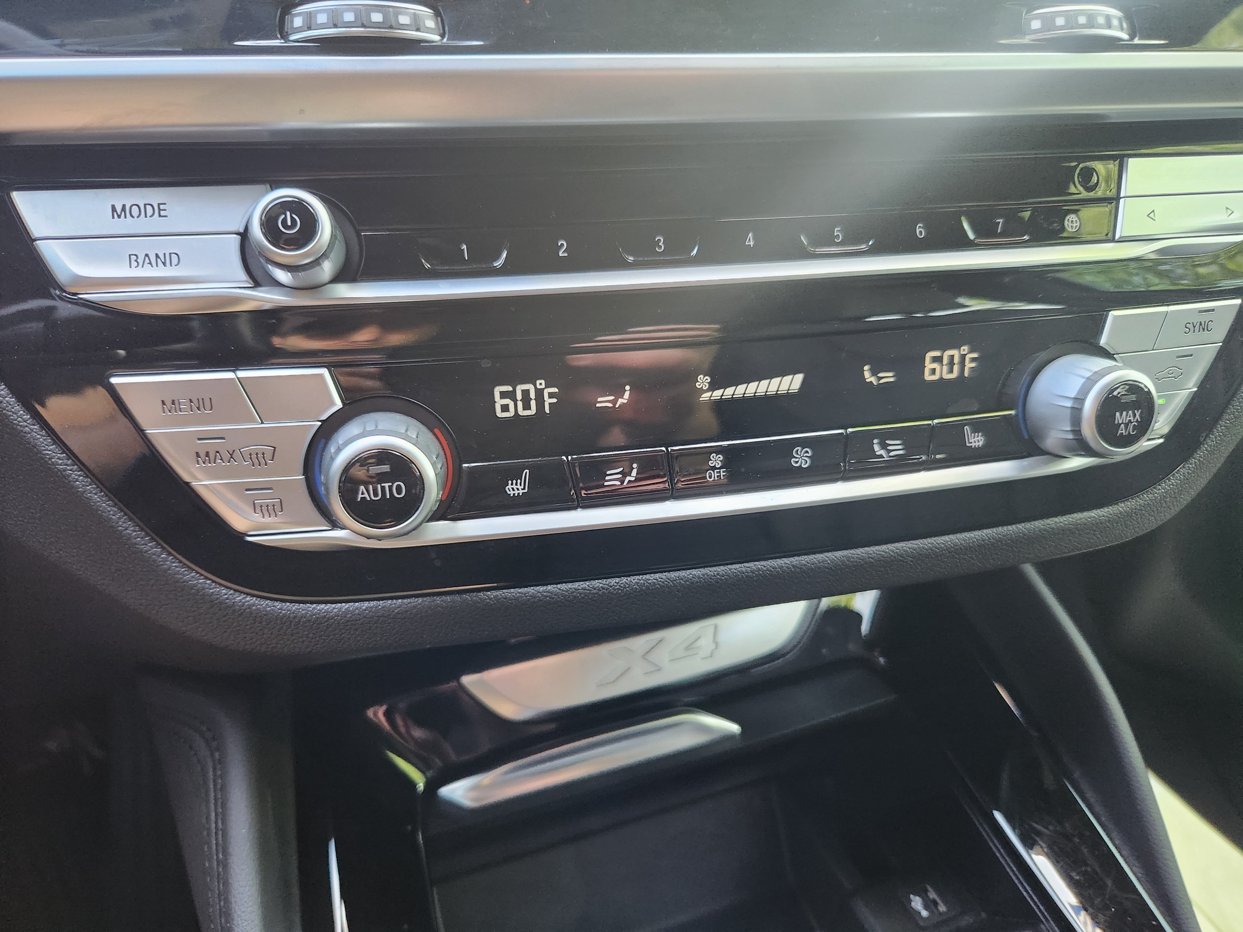 Used 2020 BMW X4 xDrive30i w/ Convenience Package AWD/4WD image 24
