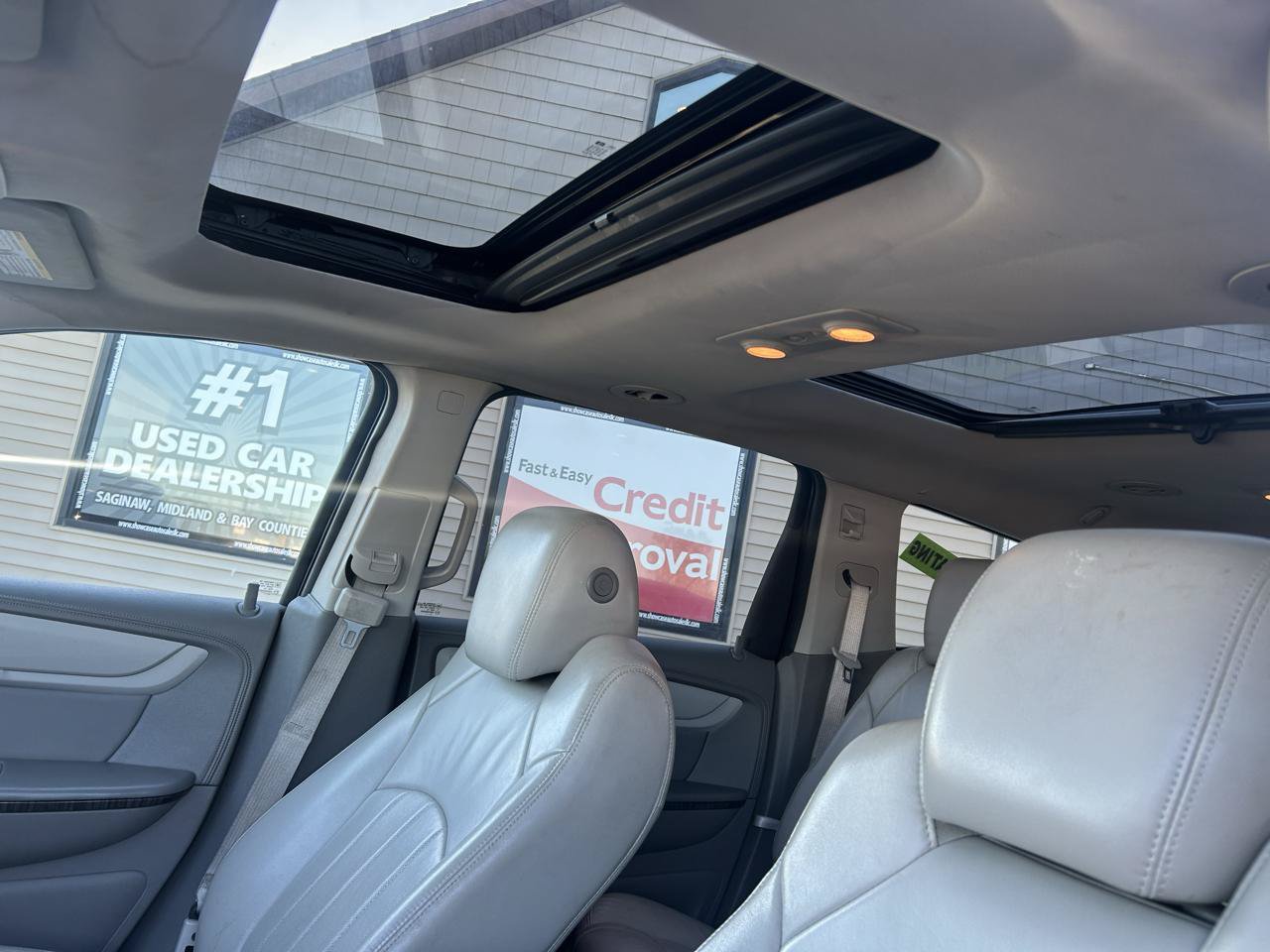 Used 2013 Chevrolet Traverse LTZ AWD/4WD image 19