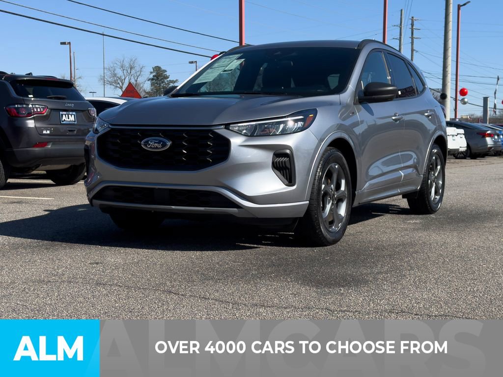 Used 2024 Ford Escape ST-Line image 2