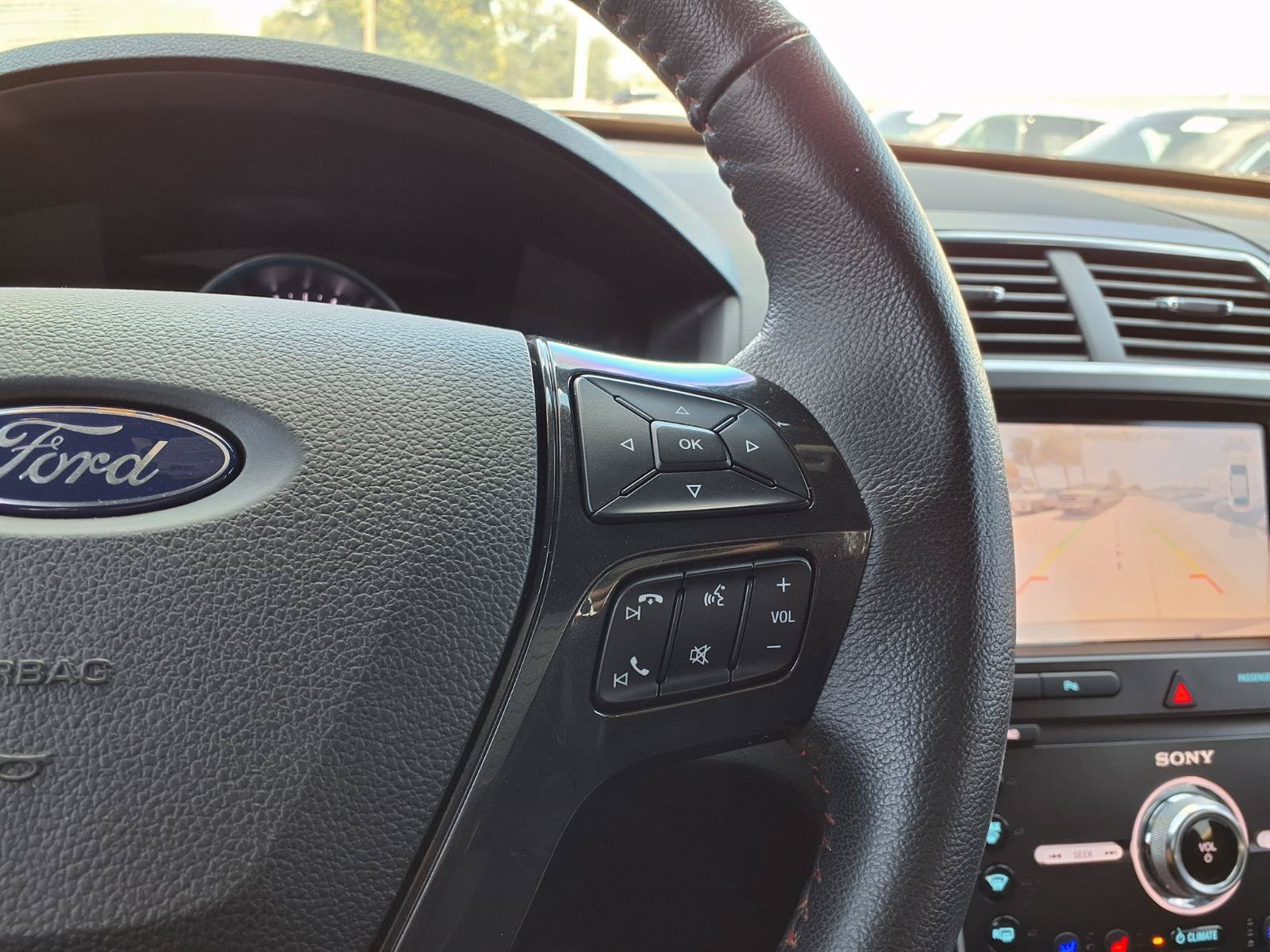 Used 2019 Ford Explorer Sport w/ Equipment Group 401A AWD/4WD image 30