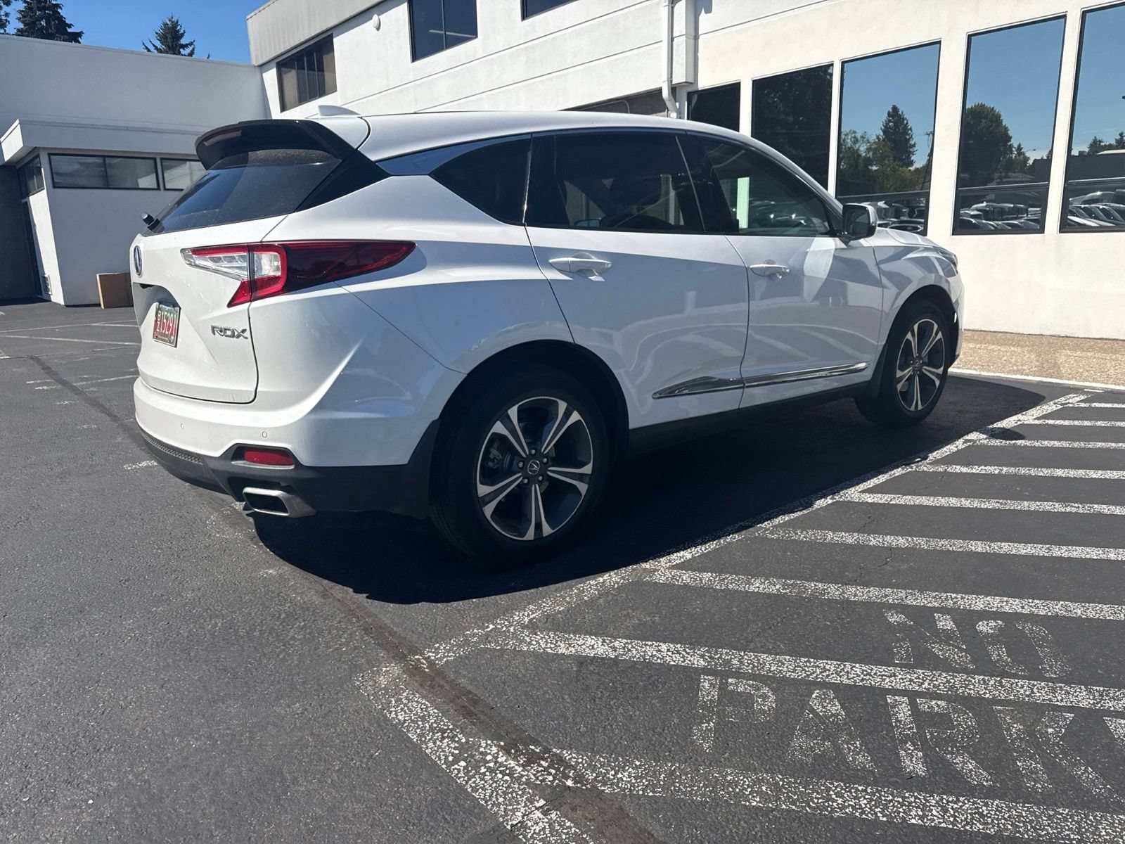 Used 2024 Acura RDX w/ Advance Package AWD/4WD image 9