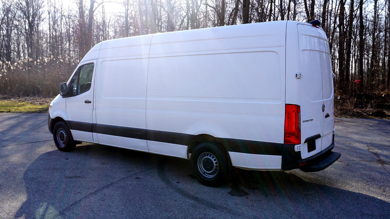 Used 2020 Mercedes-Benz Sprinter 2500 w/ Driver Convenience Package image 3