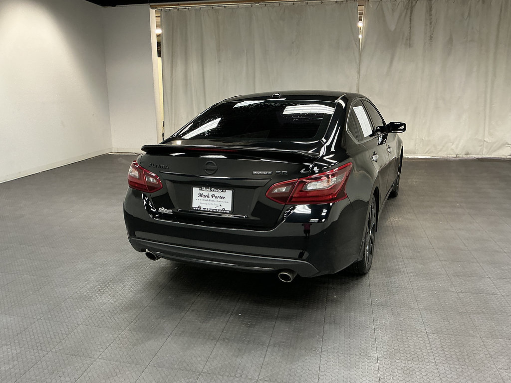 Used 2018 Nissan Altima 2.5 SR w/ SR Midnight Edition FWD image 5