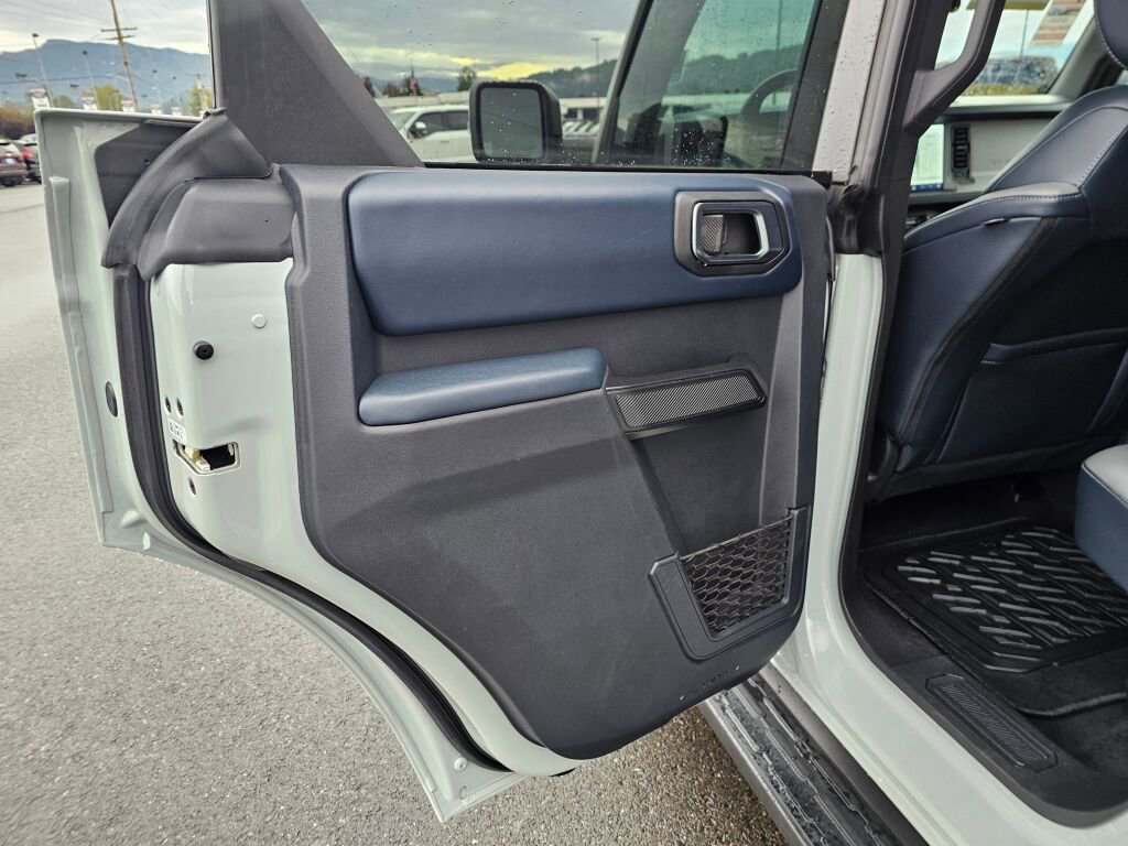 Certified 2024 Ford Bronco Outer Banks image 11