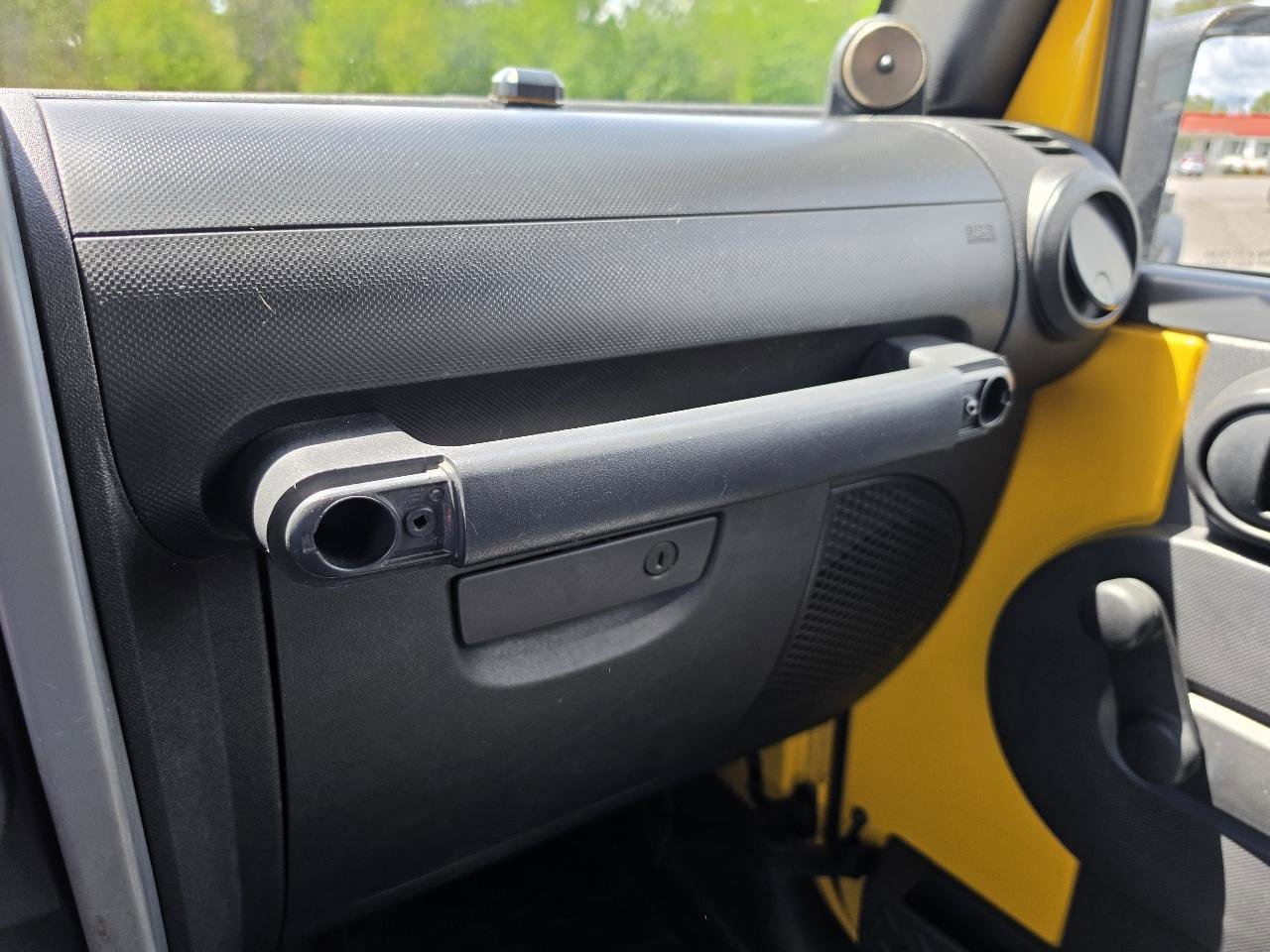 Used 2008 Jeep Wrangler Unlimited X RWD image 13